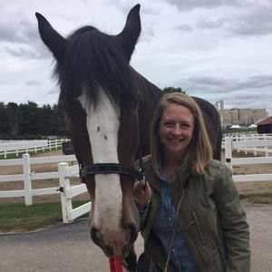 Meet your Posher, Hillary